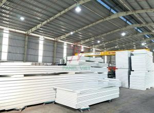 Tấm Cách Nhiệt Làm Trần Nhà 