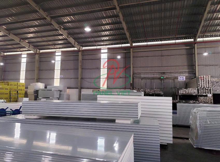 tuổi thọ cửa mở panel