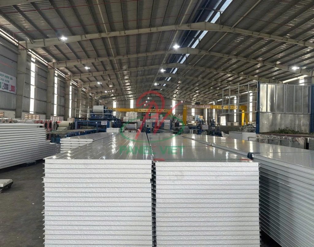 mua panel làm phòng sạch theo yêu cầu